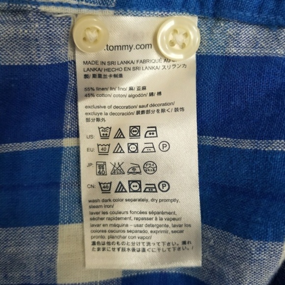 Tommy Hilfiger Men's Custom Fit Button Down Shirt - Picture 5 of 5